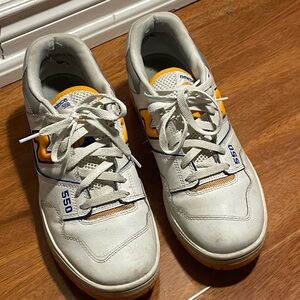 New Balance 550